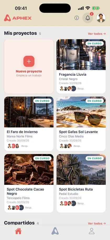 Lista de proyectos de la app, con la portada de cada rodaje, su estado y el equipo asignado.